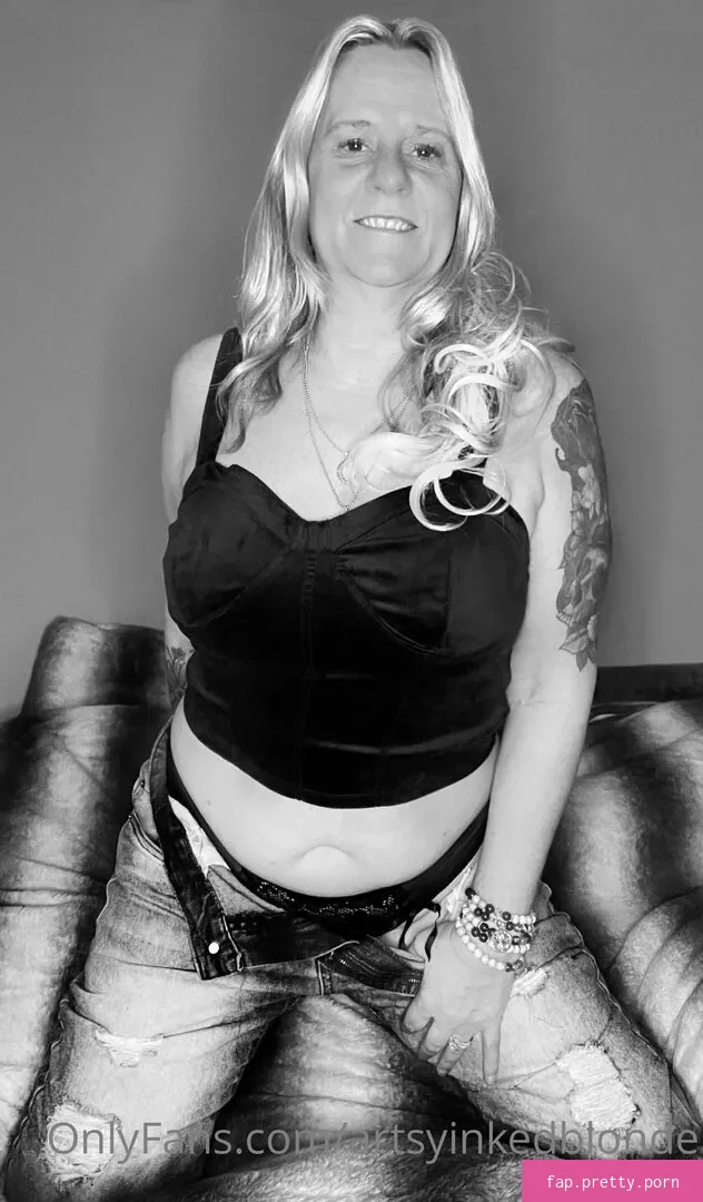 artsyinkedblonde - Photo #13