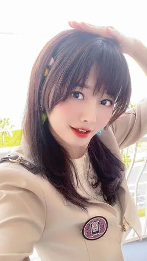 arty42575619