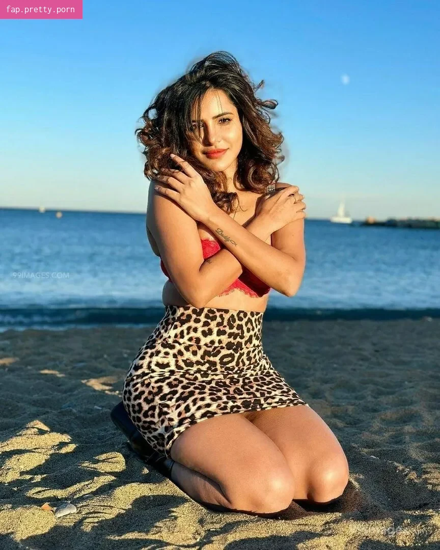 Ashu Reddy - Photo #62