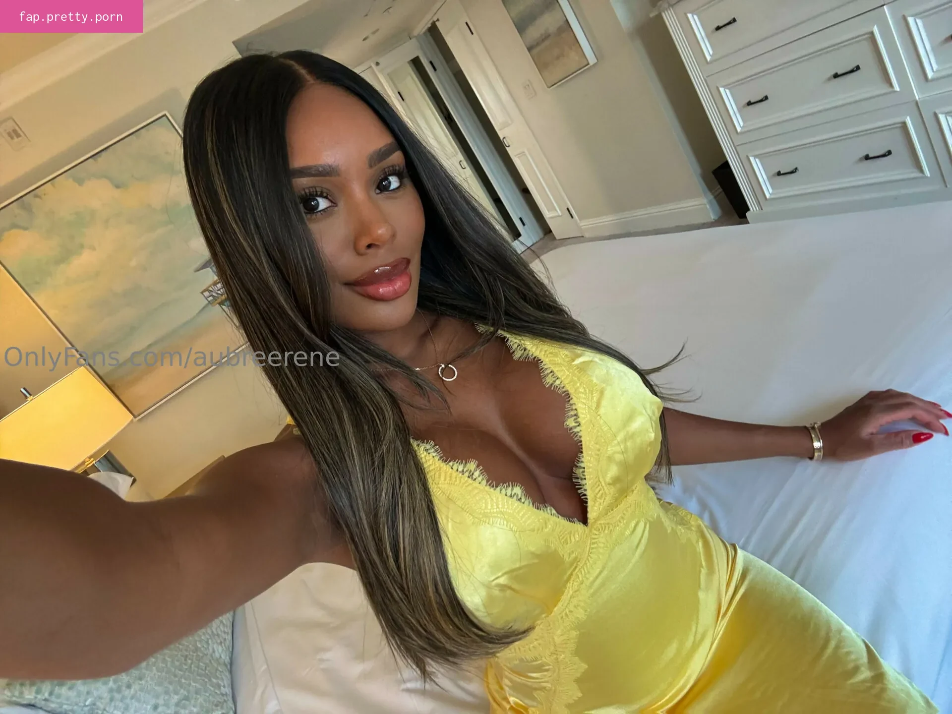 Aubree Rene - Photo #09