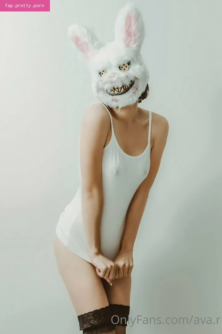 Ava.R - Photo #02