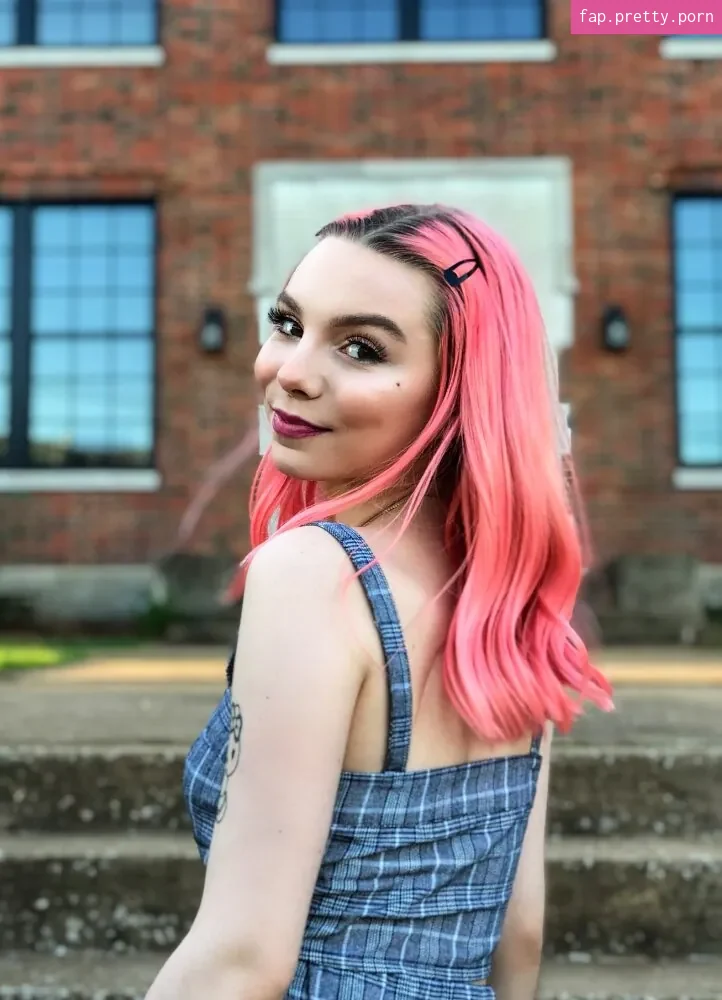 Averi Roselyn - Photo #48
