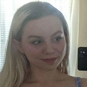 Averi Roselyn