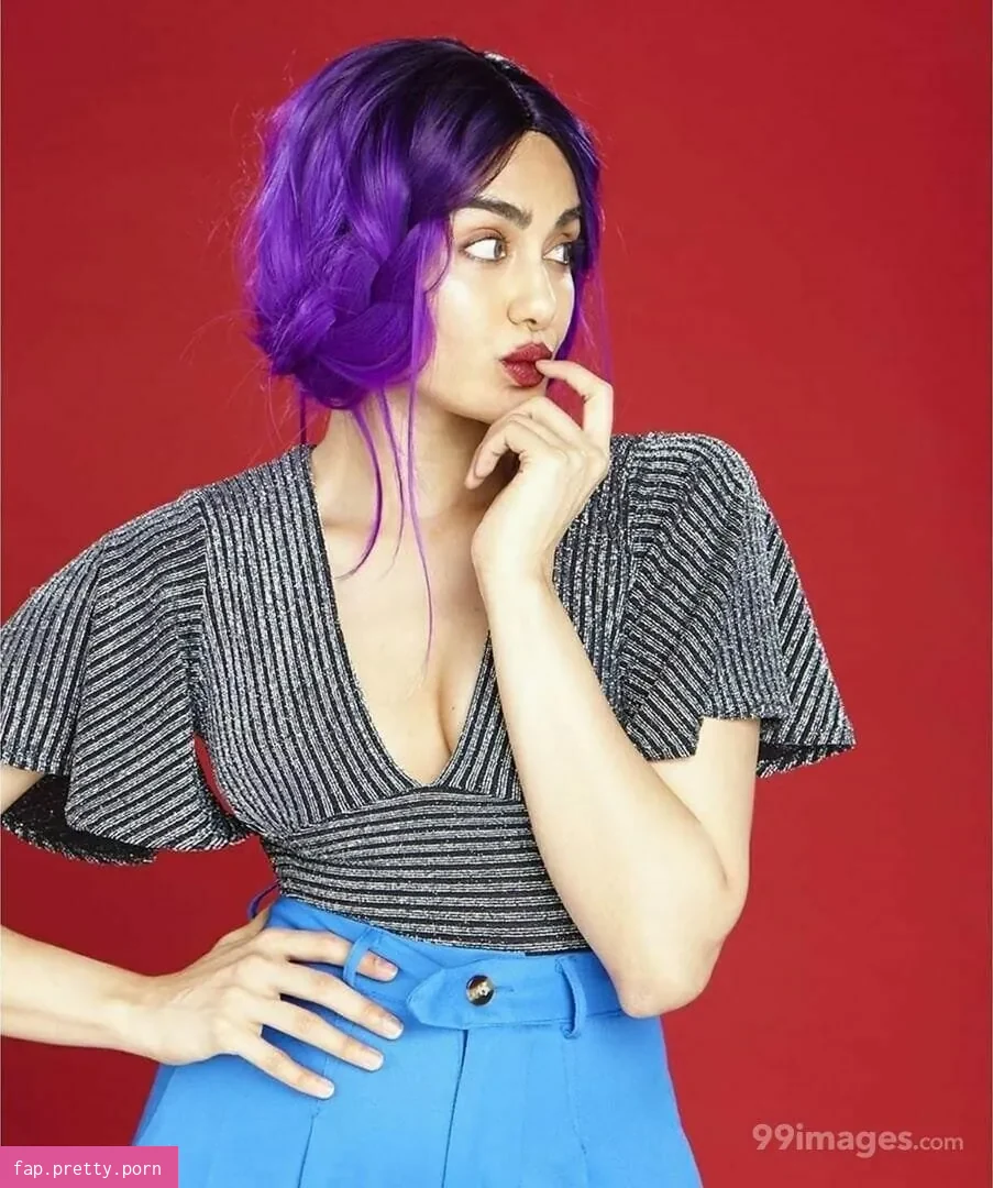 Adah Sharma - Photo #03