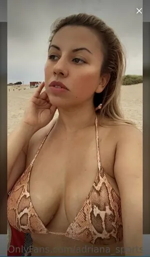 Adriana_sports