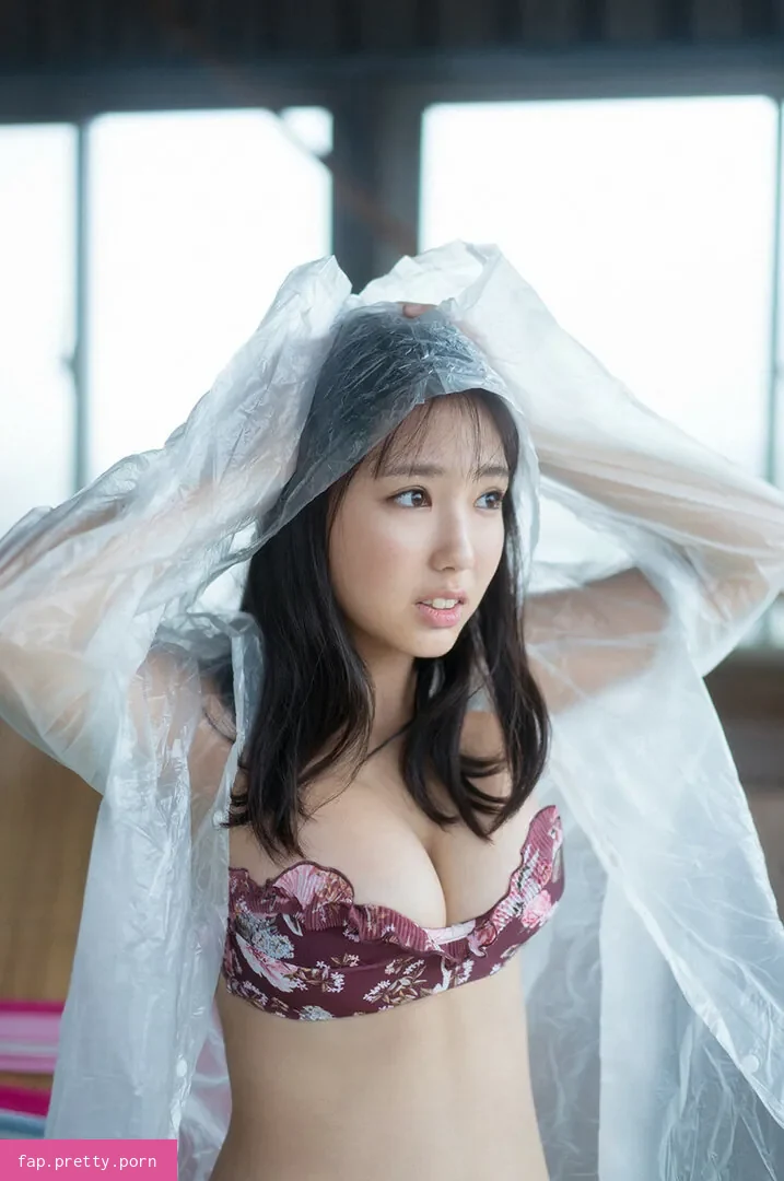 Aika Sawaguchi - Photo #01