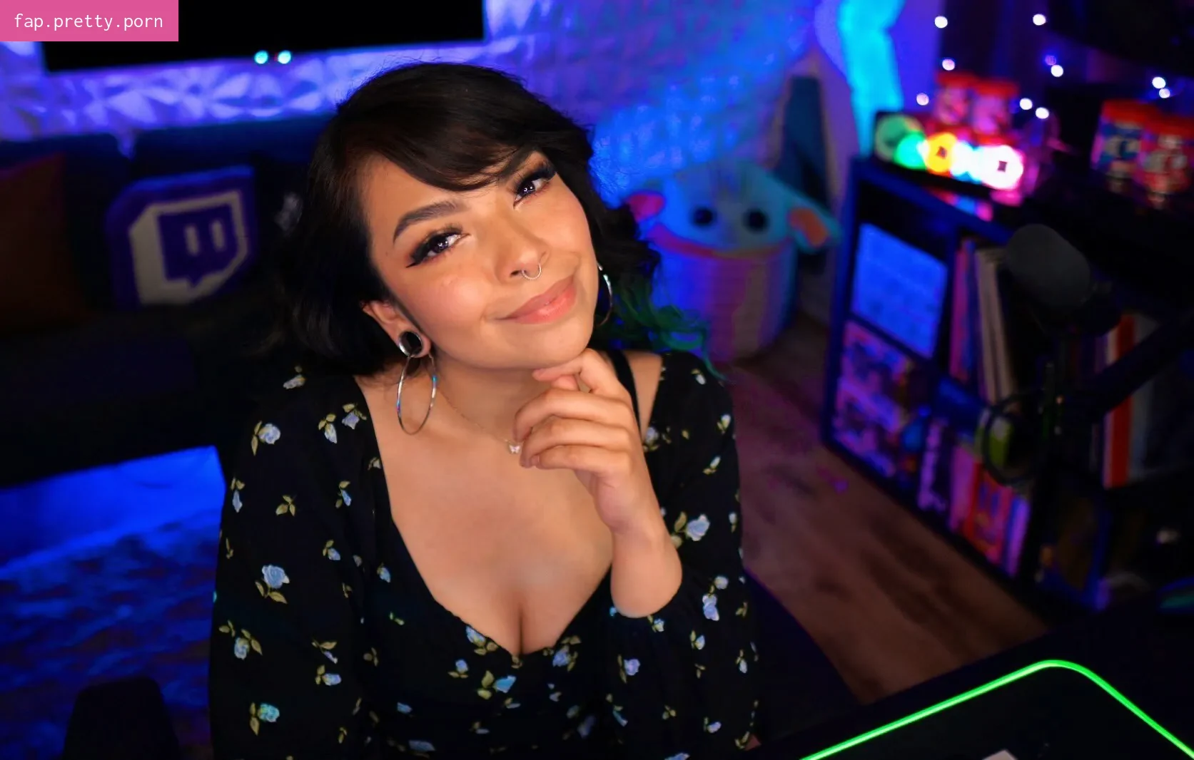 Aileen Senpai - Photo #04