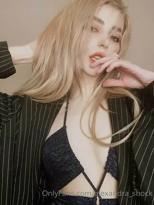 alexandra_shock