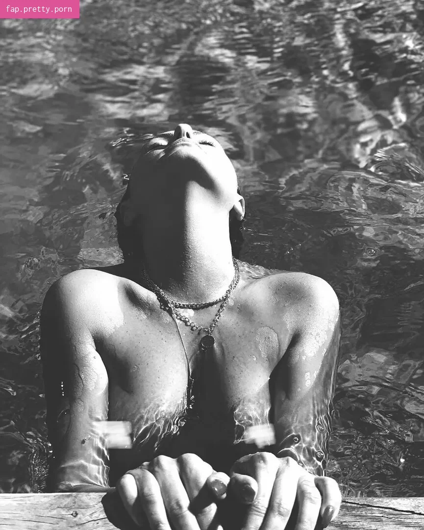 Alexandra Stan - Photo #35