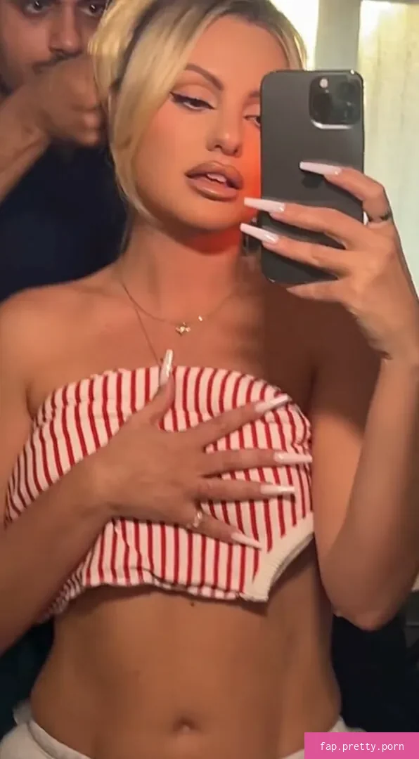 Alexandra Stan - Photo #34