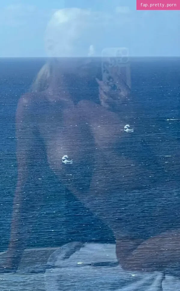 Alexandra Stan - Photo #40