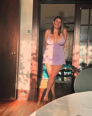 Ali Smiles