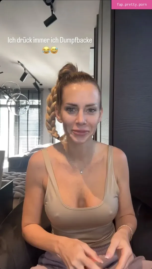 Alina Schulte im Hoff - Photo #05
