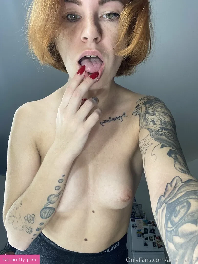 alisa_sativa - Photo #33