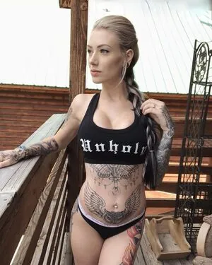 Alli Sin/ Jessica Payne