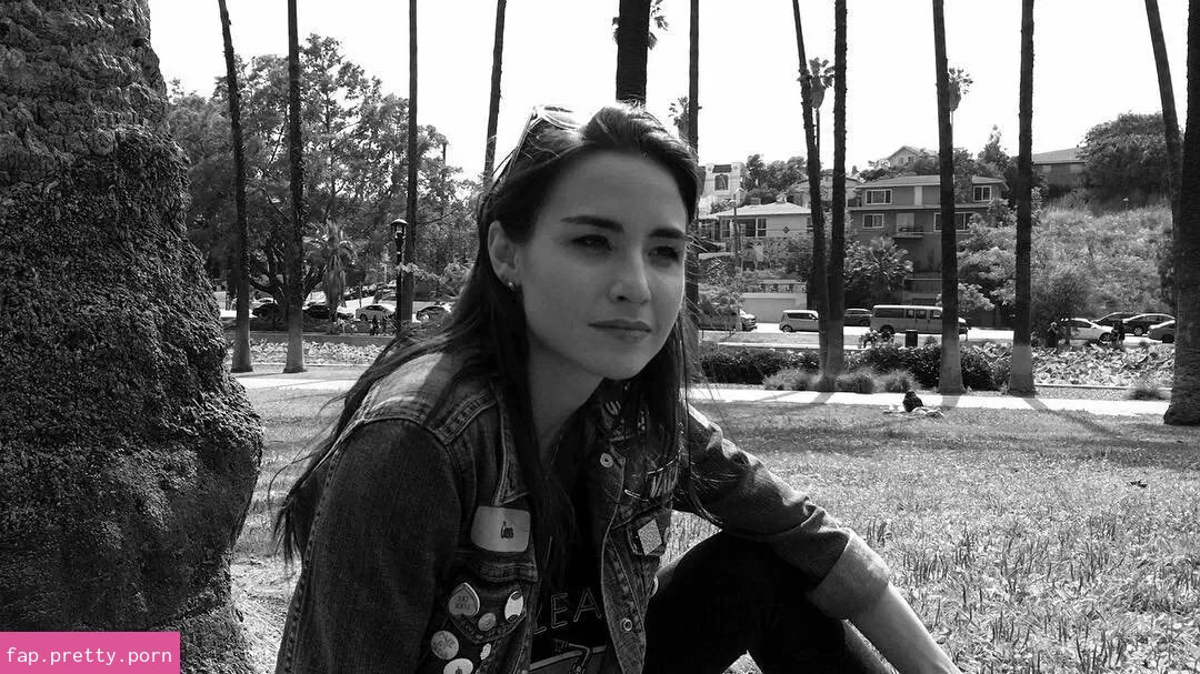 Allison Scagliotti - Photo #55