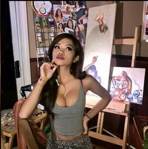 Alyssa Silos