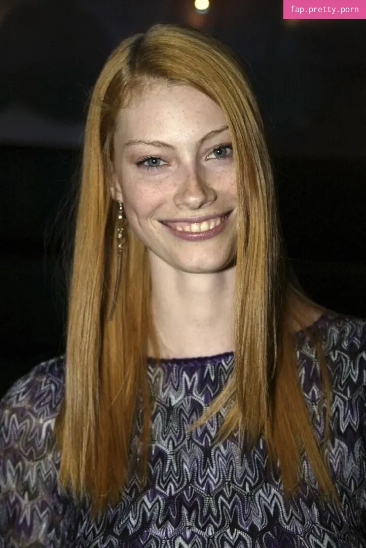 Alyssa Sutherland - Photo #67