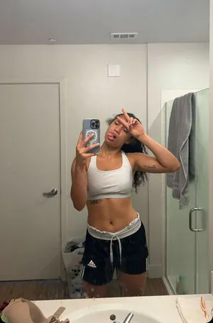 Amiah Simmons