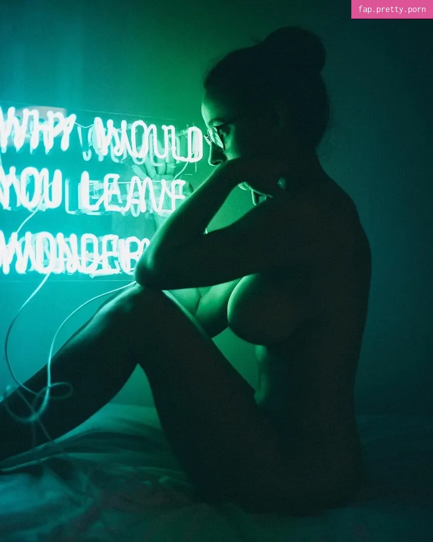 Amy Spanos - Photo #10