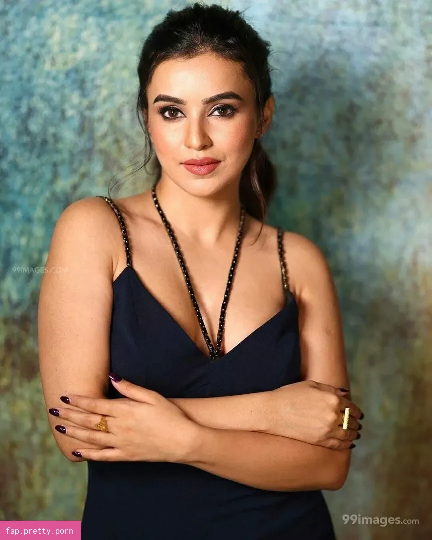 Ankitta Sharma - Photo #17