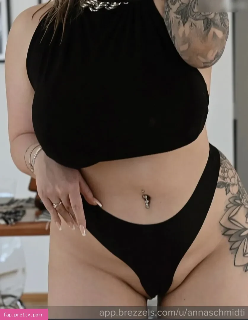 Anna Schmidt - Photo #74