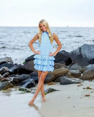 Anna Sikes