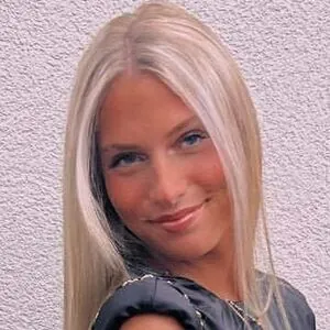 Anna Sikes