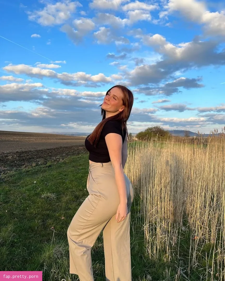 Annalena.smlr - Photo #29
