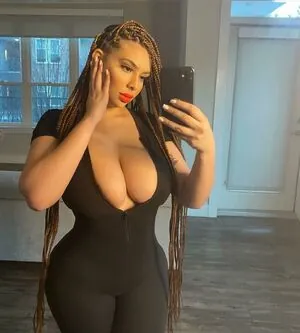 Annamarie Sarai