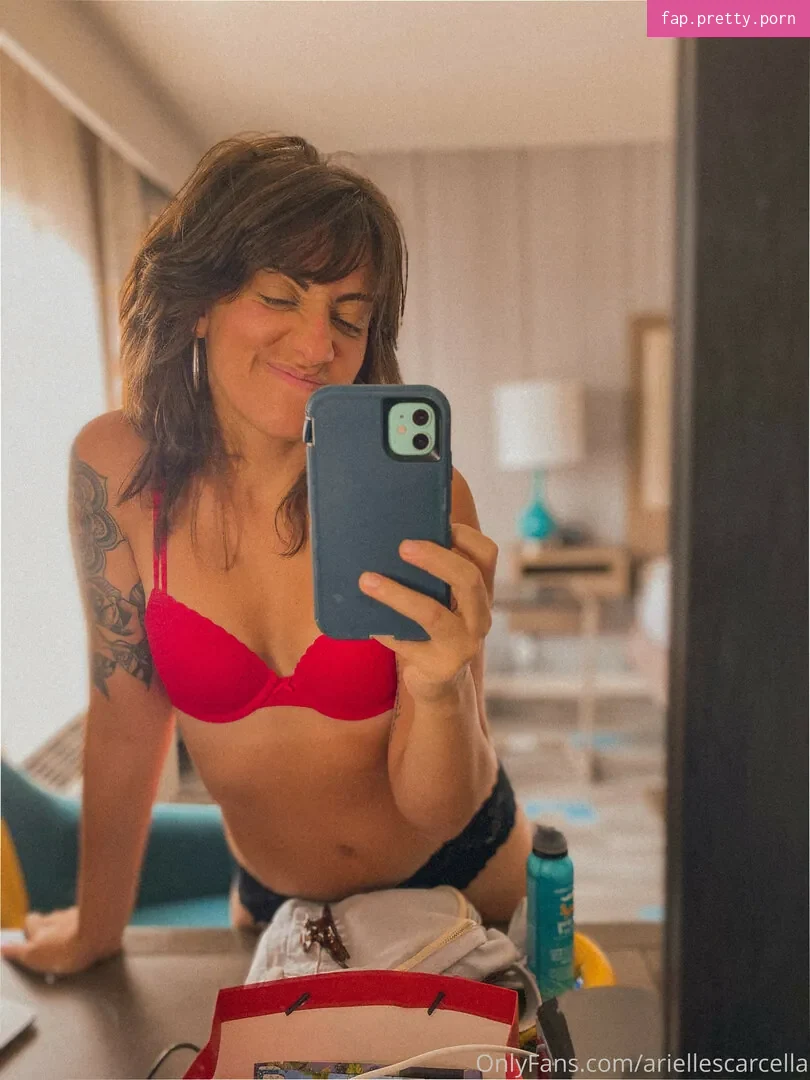 Arielle Scarcella - Photo #30