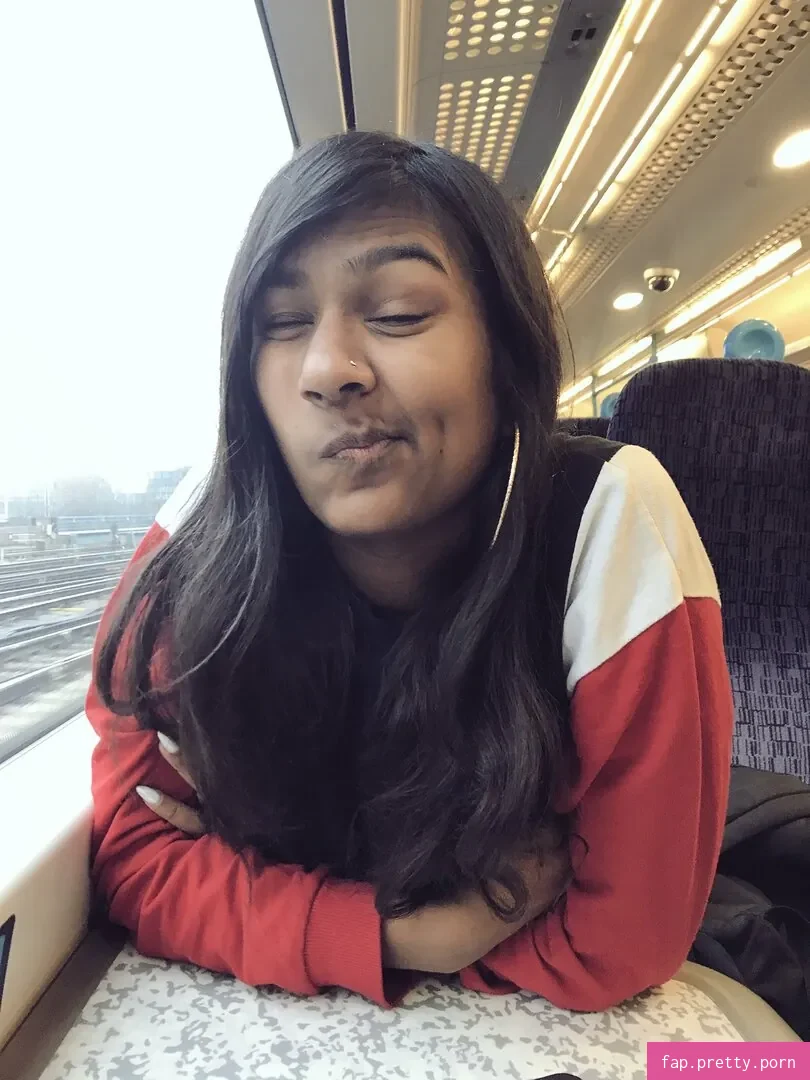Ash Sarkar - Photo #77