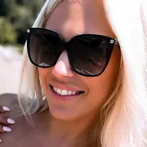 Ashley Summerz