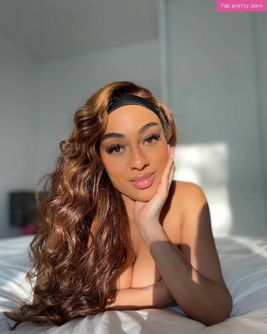 Ashleyroseglam - Photo #18