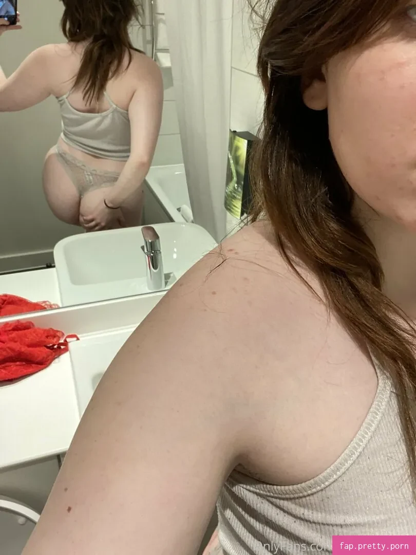 ashleysquirts - Photo #87