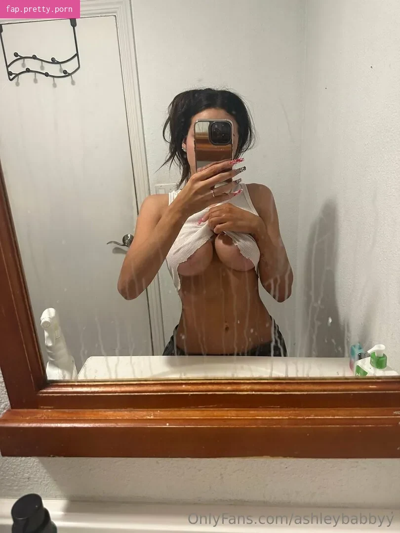ashleyzuluaga - Photo #17