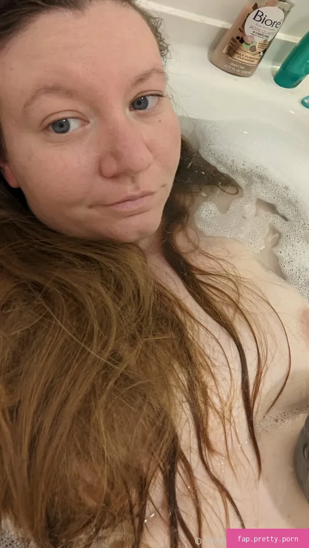 ashlynn212 - Photo #01