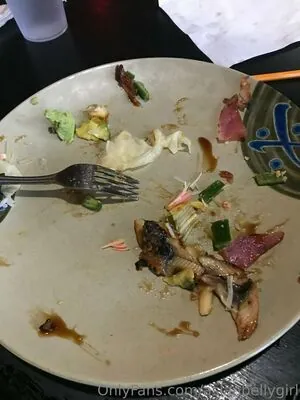 asianbellygirl