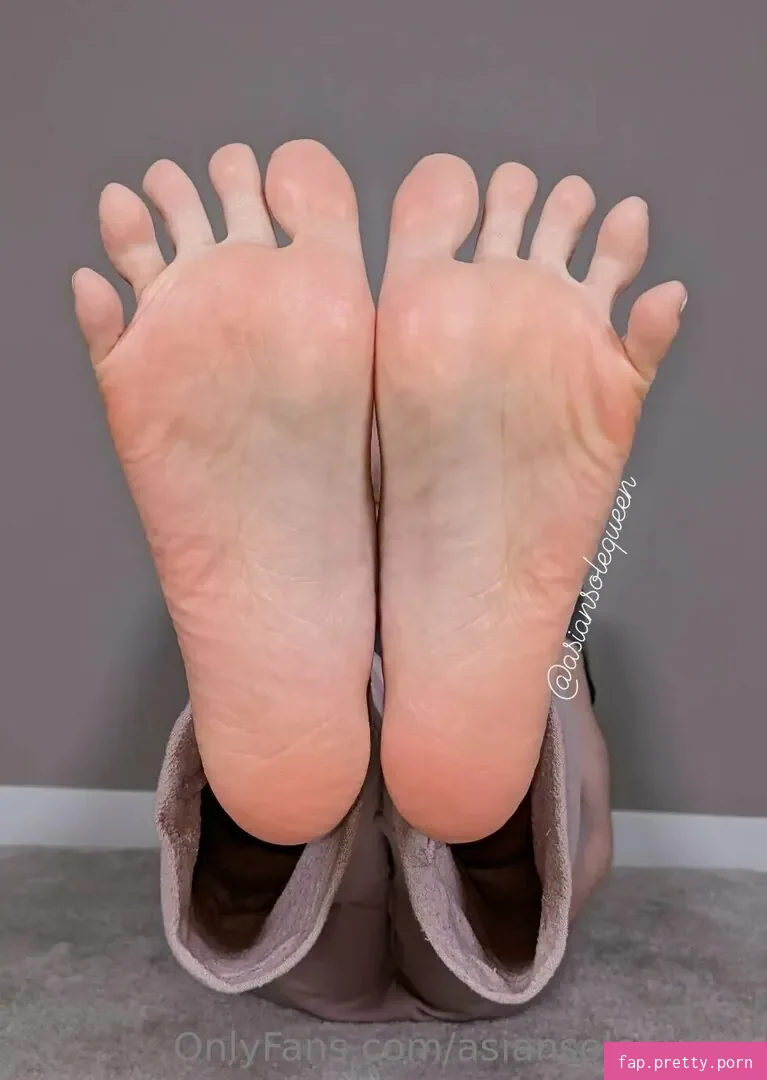 asiansolequeen - Photo #01
