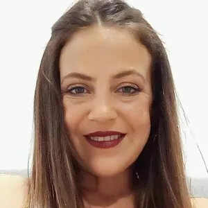 Adriana Thomas