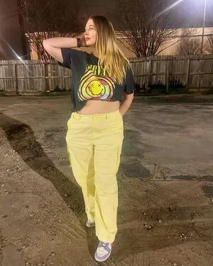 Ally Theis