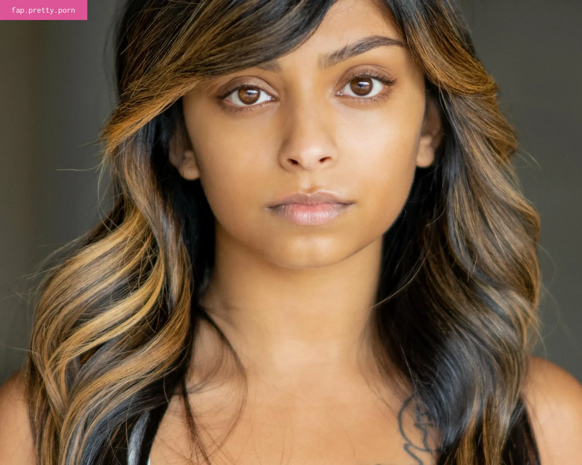 Anjini Taneja Azhar - Photo #01