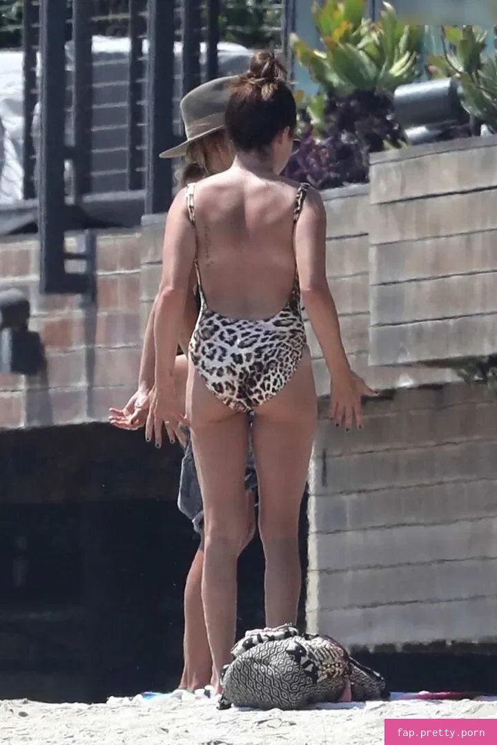 Ashley Tisdale - Photo #13
