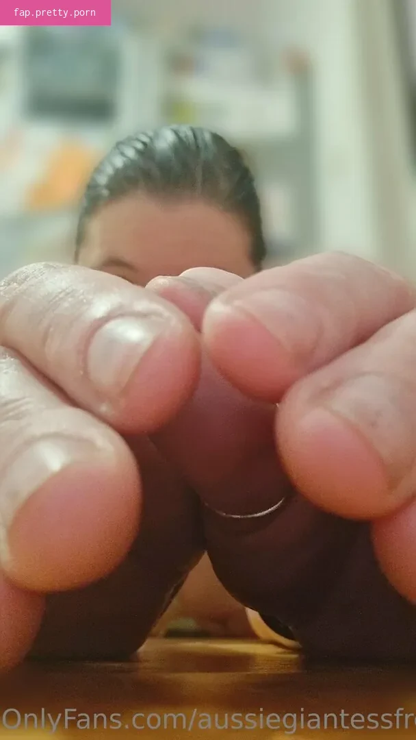 aussiegiantessfree - Photo #21