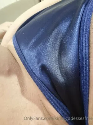 aussiegiantessfree
