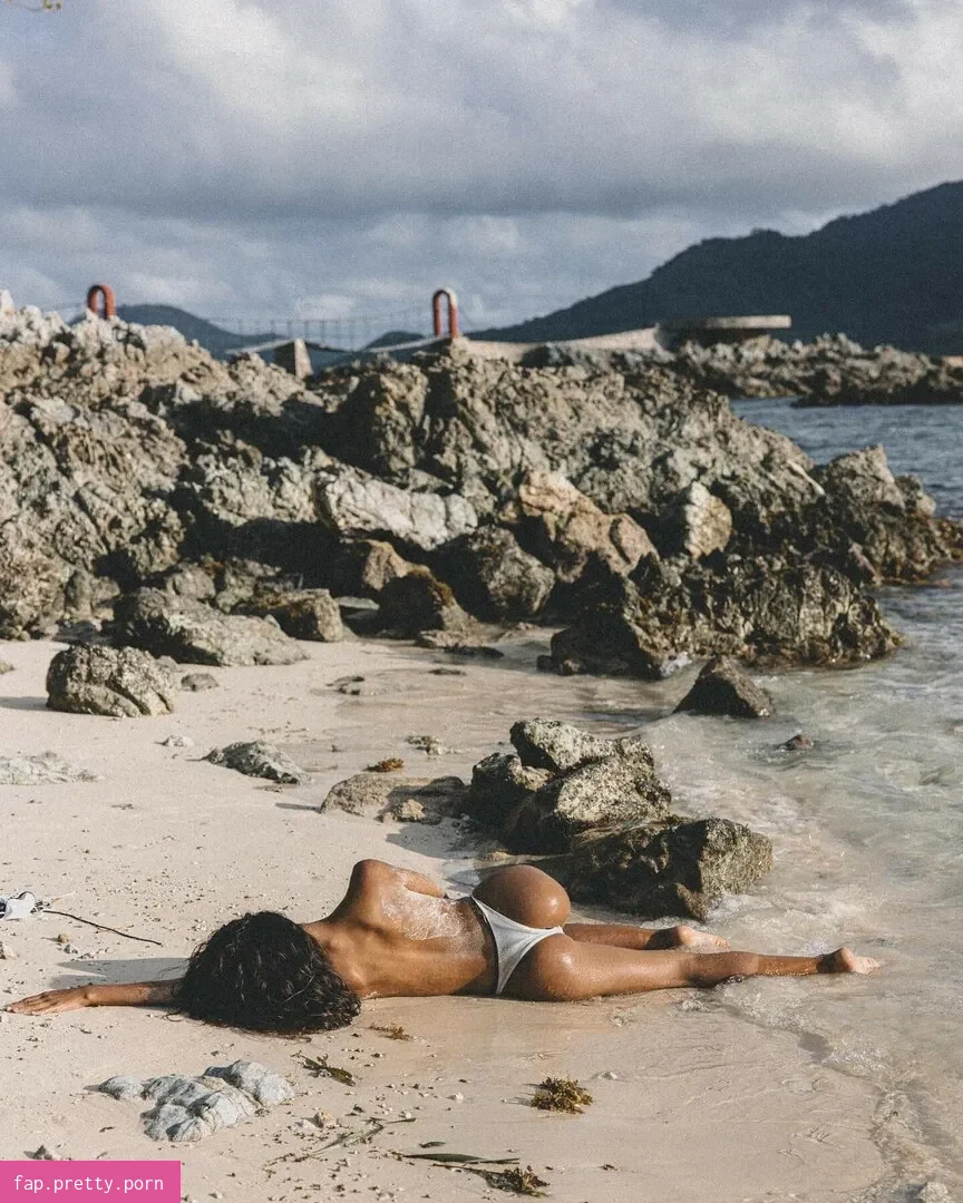 Alejandra Vidal - Photo #09