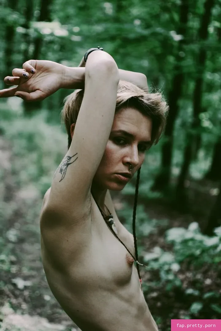 Alisa Volkova - Photo #02