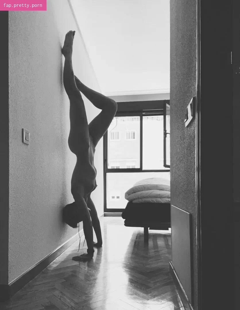 Alisa Volkova - Photo #04