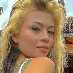 alyce_violet