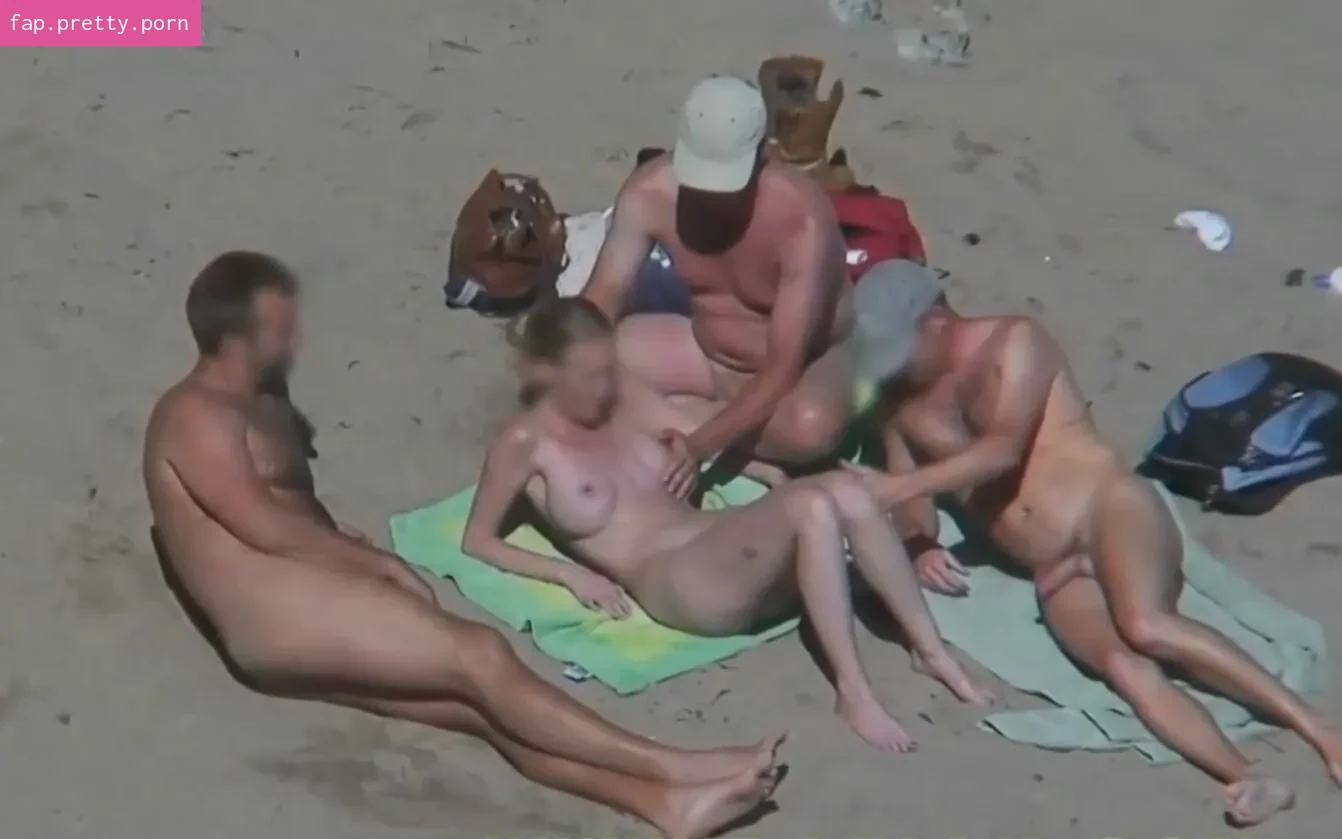 Amateur Voyeur - Photo #63